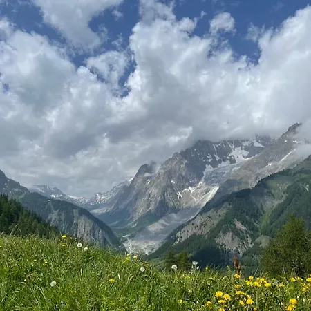 Casa Montblanc Lägenhet *